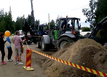 Provkörningen av grävmaskin. Foto: Magnus Eriksson  